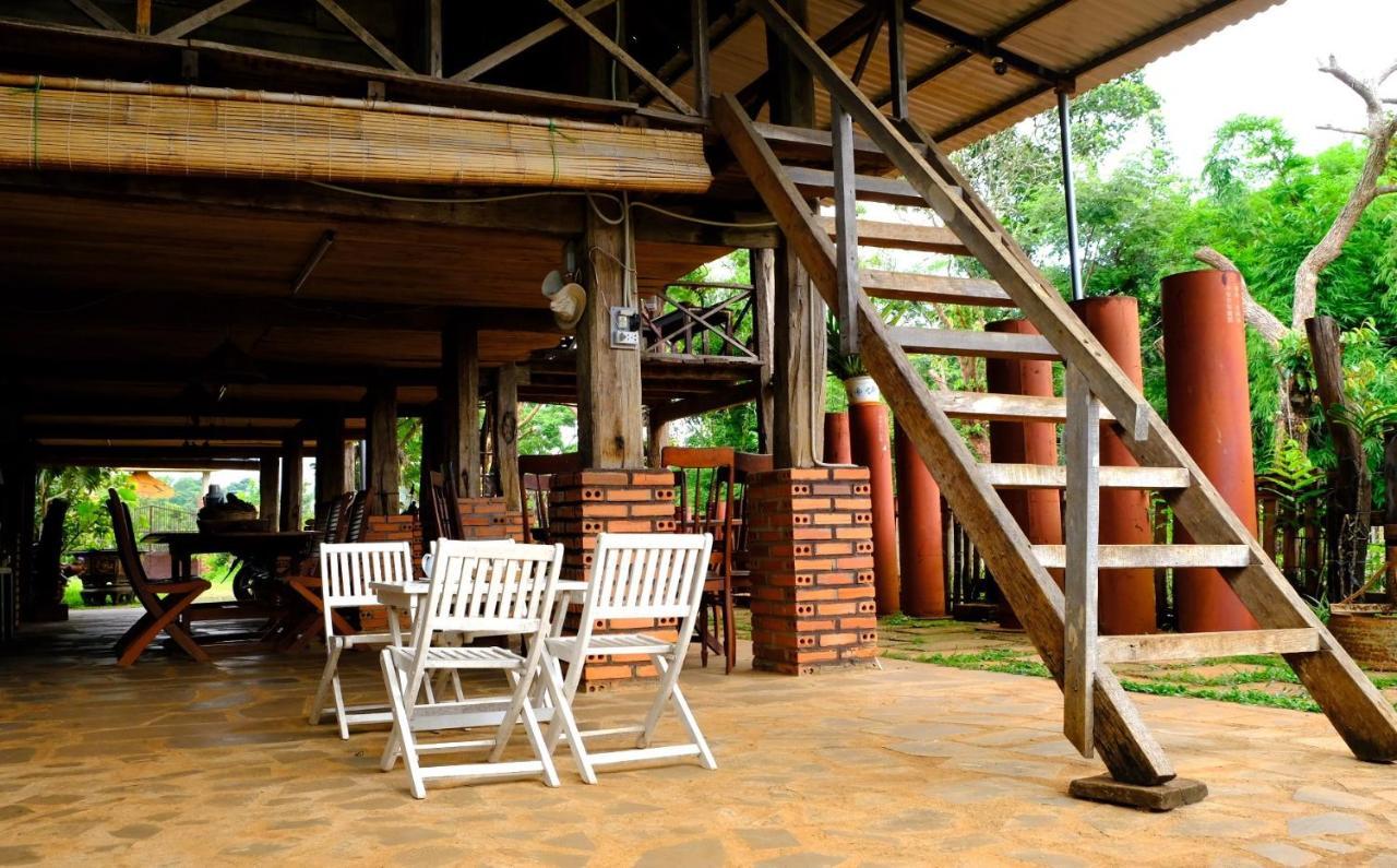 Plei Homestay & Cafe Pleiku Exterior foto