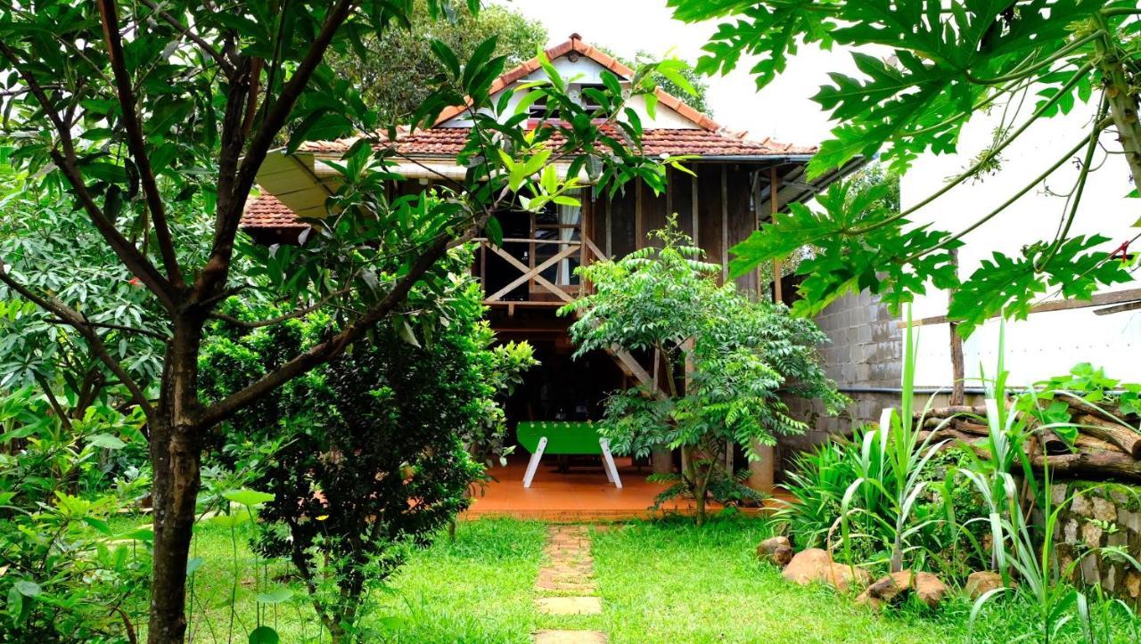 Plei Homestay & Cafe Pleiku Exterior foto